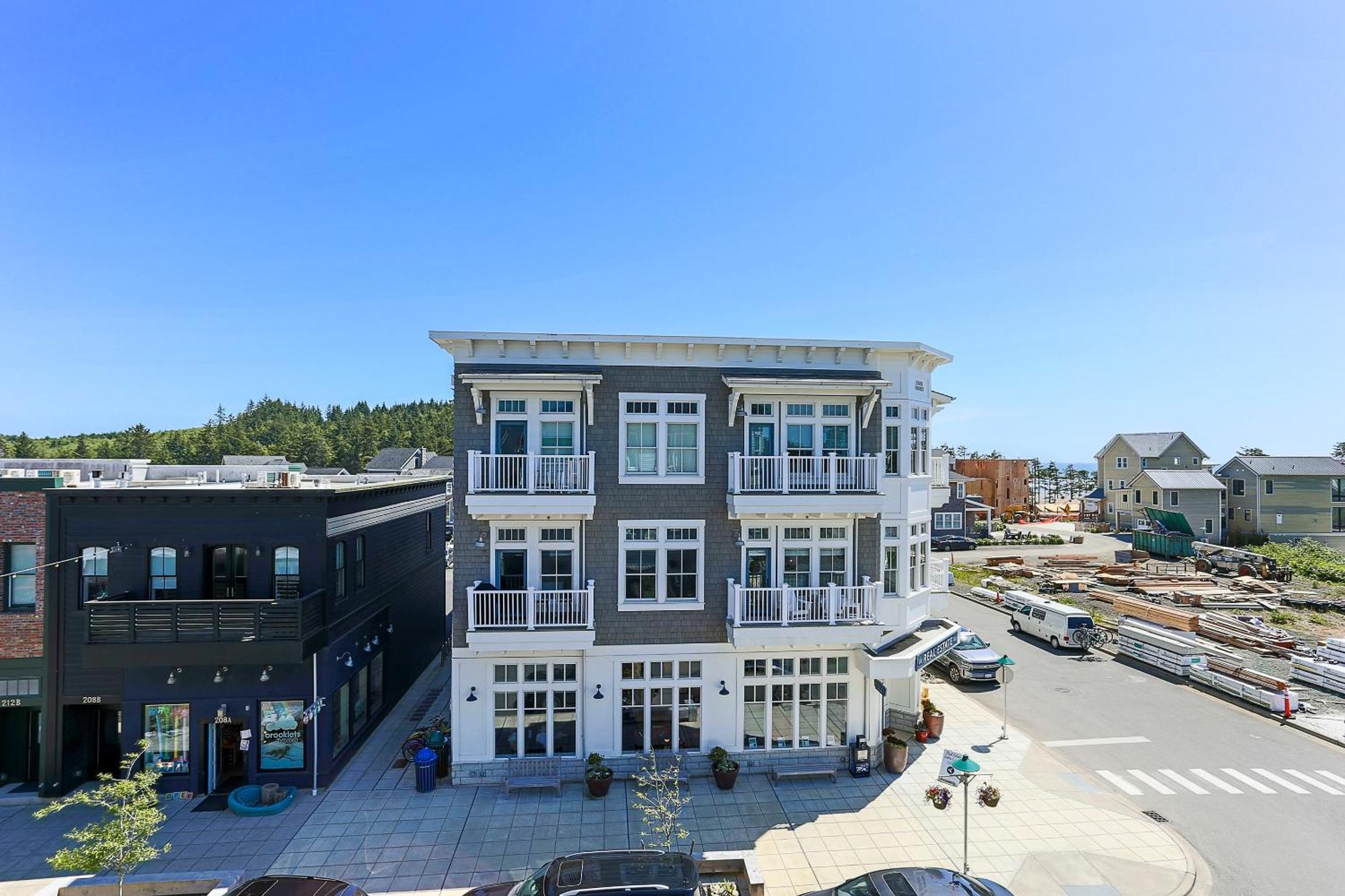 Windjammer By Seabrook Hospitality Pacific Beach Exterior photo